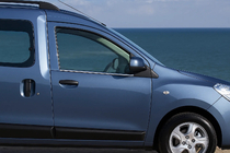 Dacia Dokker 2013–2022 Raamomlijsting (2 st., RVS) foto 2