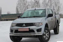 Mitsubishi L200 2006–2015 Voorbeschermbeugel ST014 (RVS) foto 2