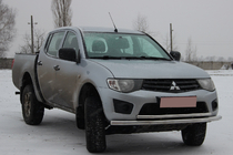 Mitsubishi L200 2006–2015 Voorbeschermbeugel ST014 (RVS) Ø60/60 mm foto 3