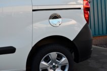 Opel Combo 2012–2018 RVS afdekking voor tankklep foto 3