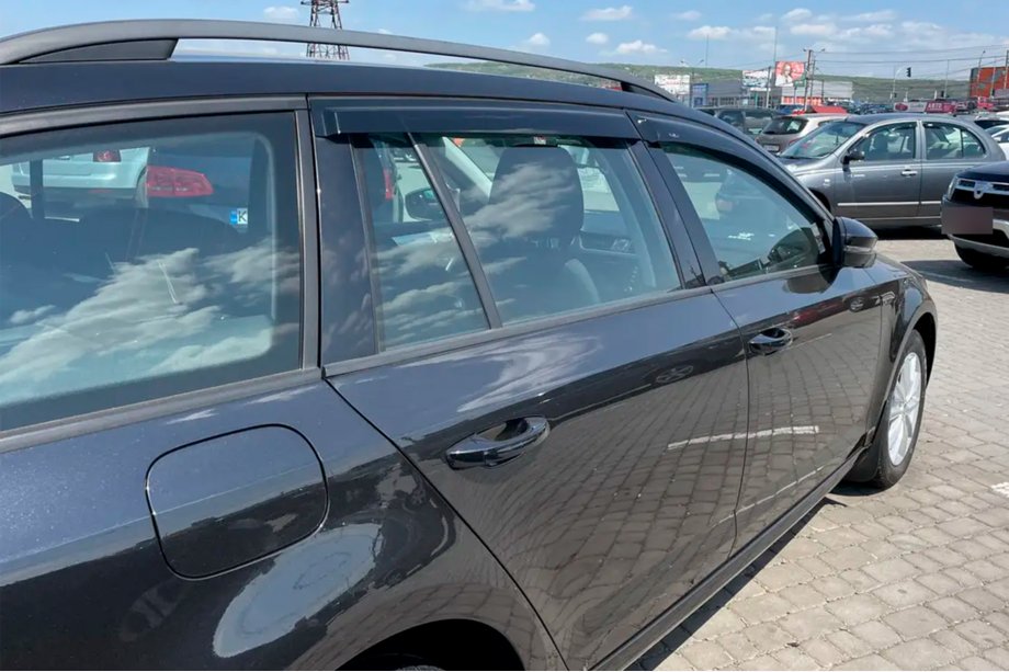 Skoda Octavia III A7 2013–2019 Raamdeflectoren SW (4 stuks, HIC) Image