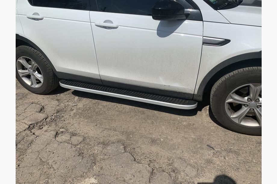 Land Rover Discovery Sport 2014– Side steps Tayga Grey (2 stuks, aluminium) 2019+ Foto 2