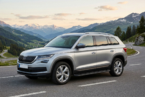 Skoda Kodiaq 2016–2023 Side steps Bosphore Black (set van 2, aluminium) foto 1