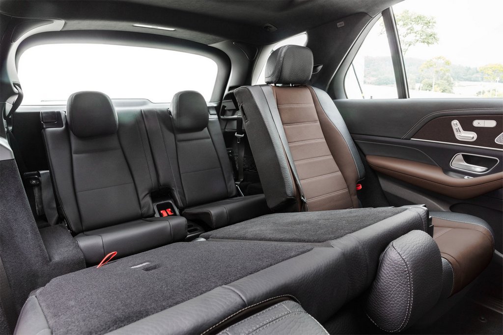 Nieuwe generatie premium Mercedes-Benz GLE-crossover