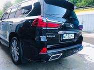 Lexus LX570/450d 2008–2022 Bodykitset (TRD Sport 2017-2020) foto 12