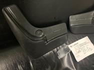 Mercedes Citan 2013–2021 Voorste spatlappen Loker (2 stuks, rubber) foto 2