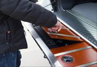 Toyota Land Cruiser 200 2007–2021 Houten inzetstukken voor de kofferbak foto 2