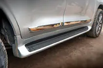 Toyota Land Cruiser 200 2007–2021 Deurlijstenset (2016-2021) foto 1