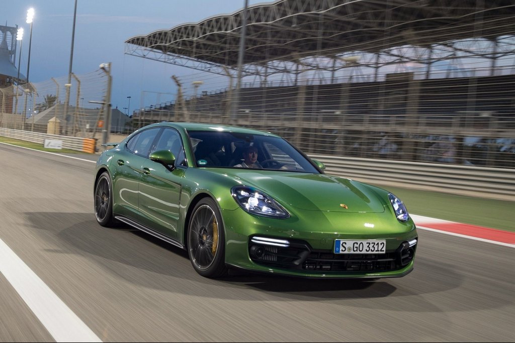 Review van de tweede generatie Porsche Panamera