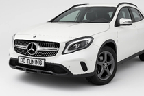 Mercedes GLA X156 2014–2019 Voorgrille Diamond Silver (2017-2019) foto 1