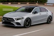 Mercedes A-Klasse W177 2018– Voorgrille Diamond Silver (voor 2018-2022) foto 3