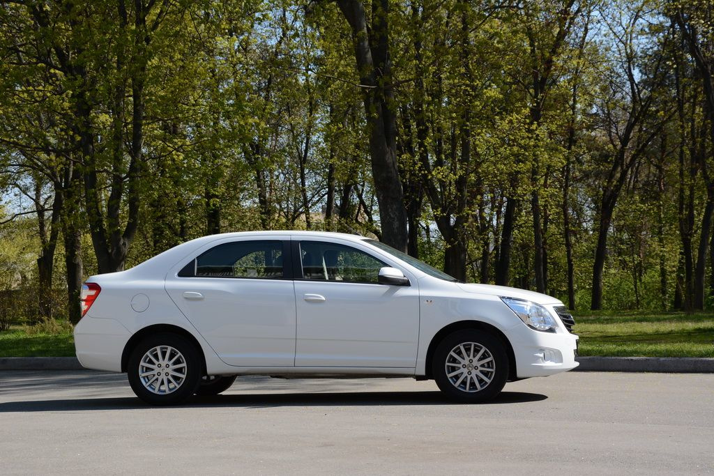 Review van de Ravon R4 sedan