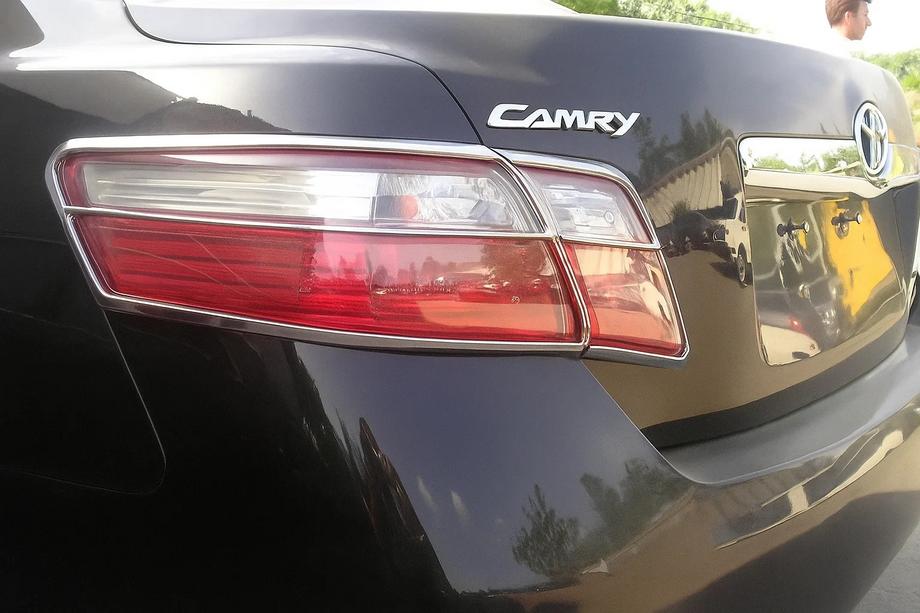 Toyota Camry 2006–2011 Achterlichtcovers (2 stuks, kunststof) Image