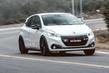 Review van de driedeurs hatchback Peugeot 208 GTI foto 9