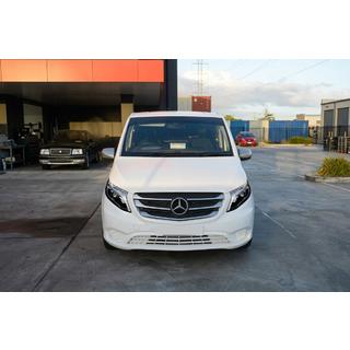 LED koplampen V-class design (voor Vito, set 2 stuks) foto 3