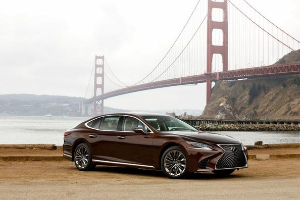 Review van de Lexus LS sedan van de vijfde generatie Foto 1