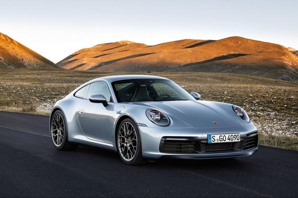 Review van de achtste generatie Porsche 911 Carrera