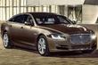 Review van de vlaggenschip-sedan Jaguar XJ foto 2