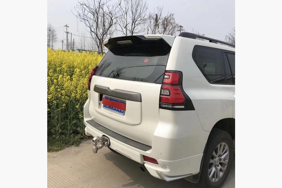 Toyota Land Cruiser Prado 150 2009–2023 Spoiler opzetstuk (over originele spoiler) Zwarte kleur Foto 4