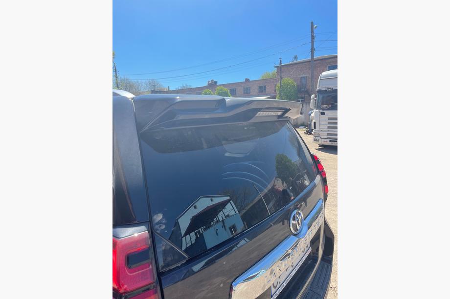 Toyota Land Cruiser Prado 150 2009–2023 Spoiler opzetstuk (over originele spoiler) Zwarte kleur Foto 7