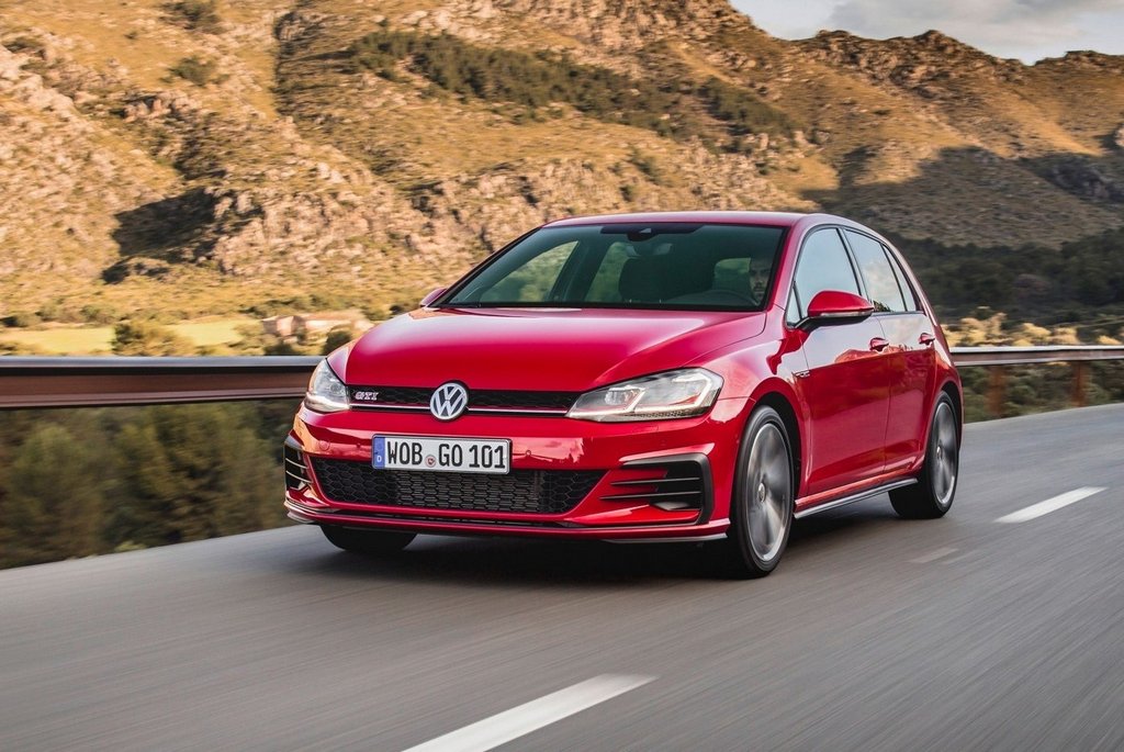 Review van de sportieve hatchback Volkswagen Golf GTI