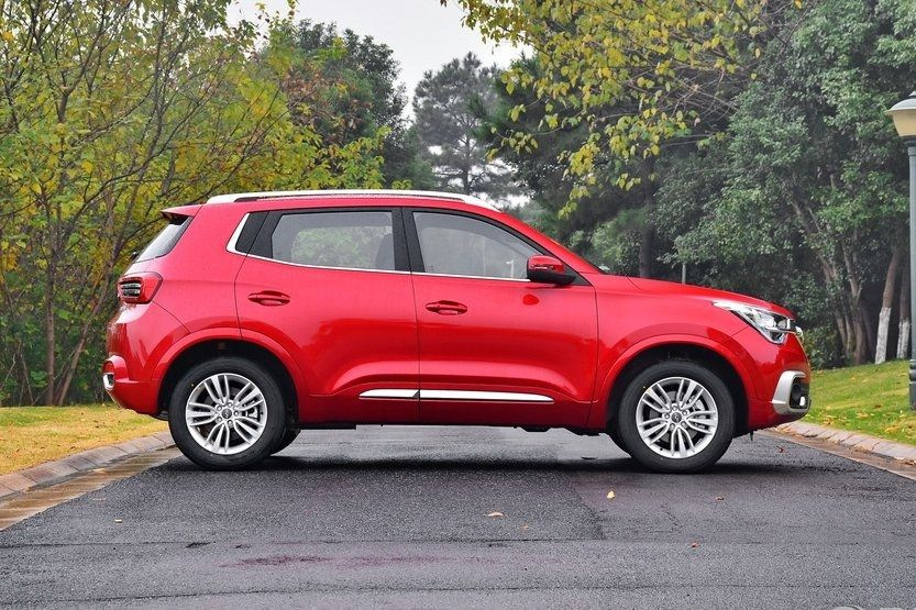 Compacte stads-crossover Chery Tiggo 4