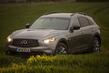 Review van de Infiniti QX70 crossover foto 1