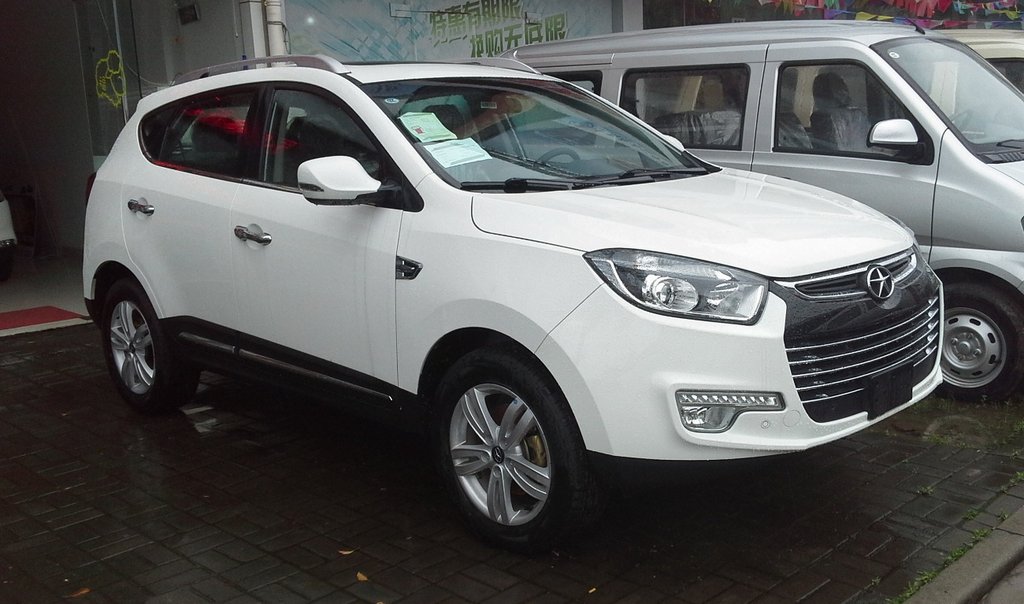 Review van de stedelijke crossover JAC S5