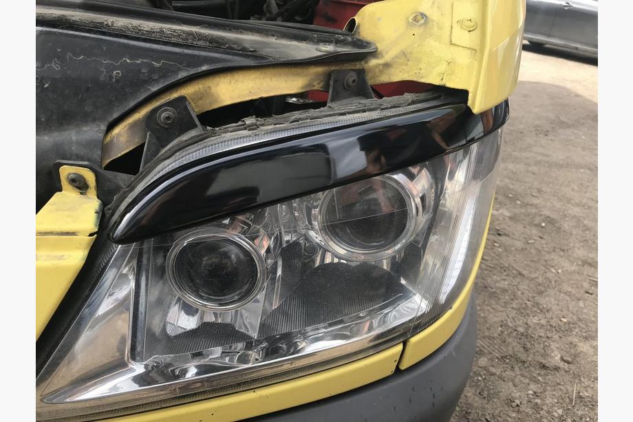 Mercedes Sprinter W901/902/903/904/905 1995–2006 Koplamp eyelids (zwart, ABS, 2000-2006) Foto 4