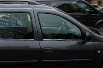 Dacia Logan MCV 2004–2014 Buitenste raamlijsten (set 4 stuks, RVS) foto 6