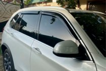 BMW X5 F15 2013–2018 Raamdeflectors met chroomstrip (4 stuks, HIC) foto 4