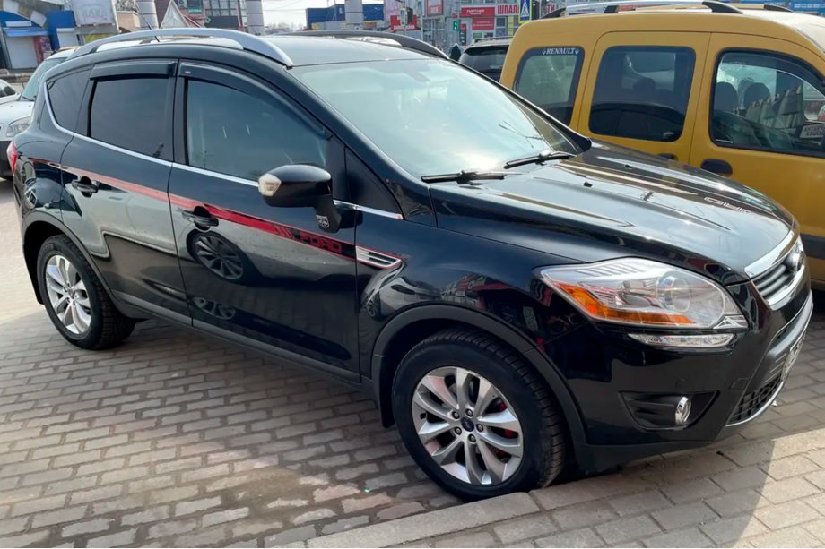 Ford Kuga 2008–2013 Raamdeflectoren (4 stuks, HIC) Foto 1
