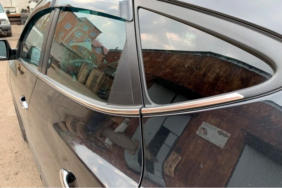 Hyundai IX-35 2010–2015 Raamdeflectoren (4 stuks, HIC) Foto 7