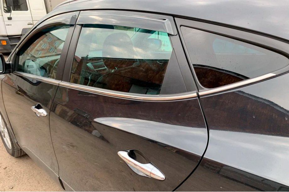 Hyundai IX-35 2010–2015 Raamdeflectoren (4 stuks, HIC) Foto 8