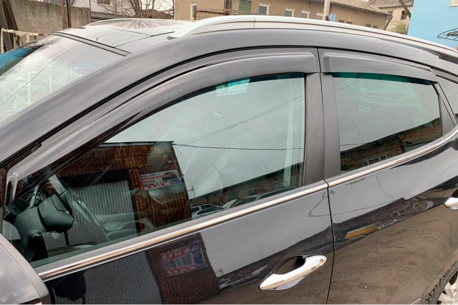 Hyundai IX-35 2010–2015 Raamdeflectoren (4 stuks, HIC) Foto 10