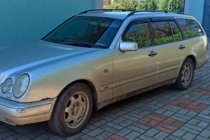 Mercedes E-class W210 1995–2002 Raamdeflectoren SW (4 stuks, HIC) foto 5