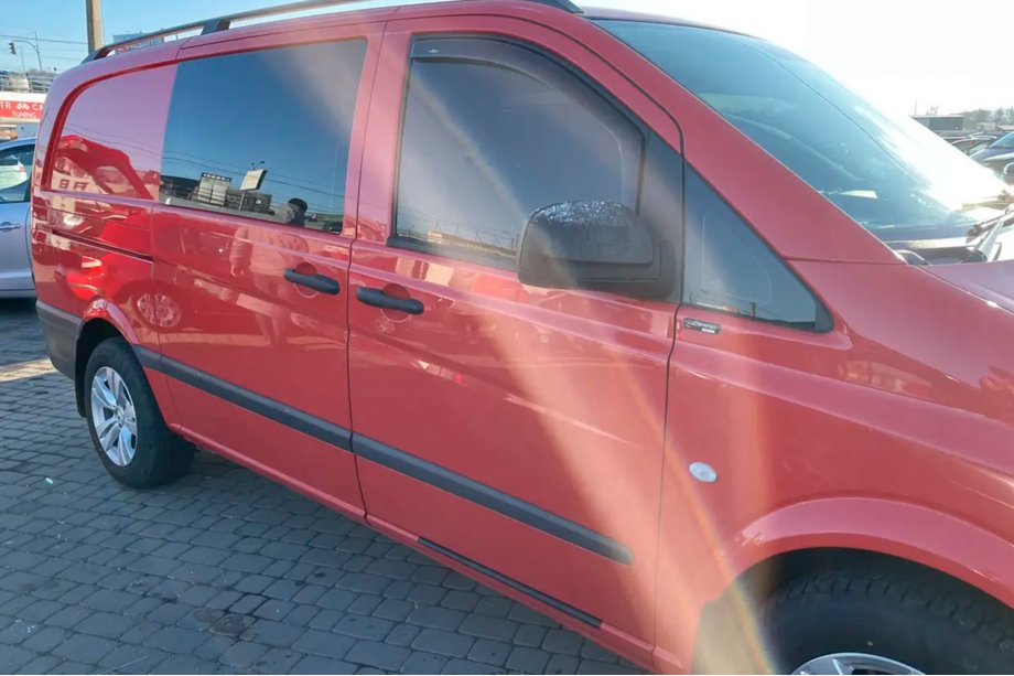 Mercedes Vito W639 2004–2014 Insteek raamwindschermen (2 st., HIC) Foto 18