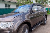 Mitsubishi Pajero Sport 2008–2015 Raamdeflectoren (4 stuks, HIC) foto 3