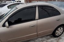 Nissan Almera N16 2000–2006 Raamwindschermen SD (set 4 stuks, HIC) foto 1