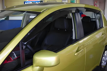 Nissan Tiida 2004–2011 Raamwindschermen SD (set 4 stuks, HIC) foto 2