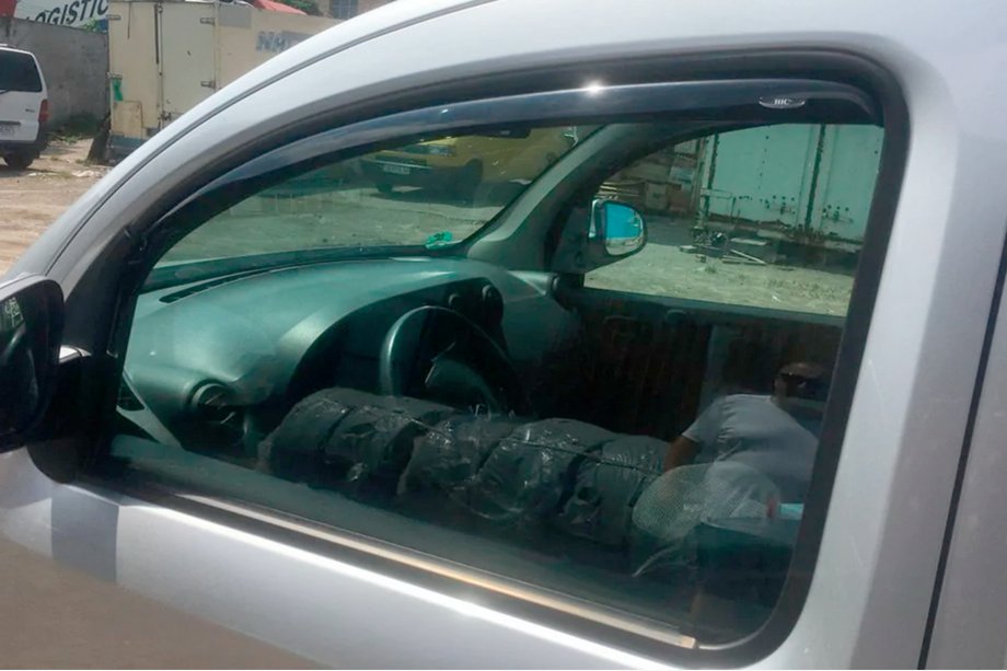 Renault Kangoo 2008–2020 Insteek raamwindschermen (2 st., HIC) Foto 13