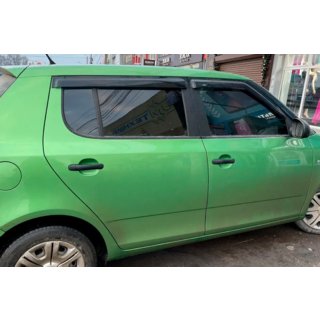 Raamwindschermen HB (set 4 stuks, HIC) Skoda Fabia 2007–2014 foto 2