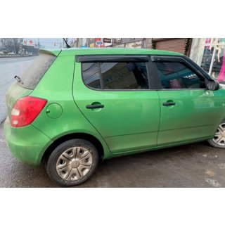 Raamwindschermen HB (set 4 stuks, HIC) Skoda Fabia 2007–2014 foto 3