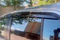 Toyota Yaris 2006–2011 Raamwindschermen HB (set 4 stuks, HIC) foto 8