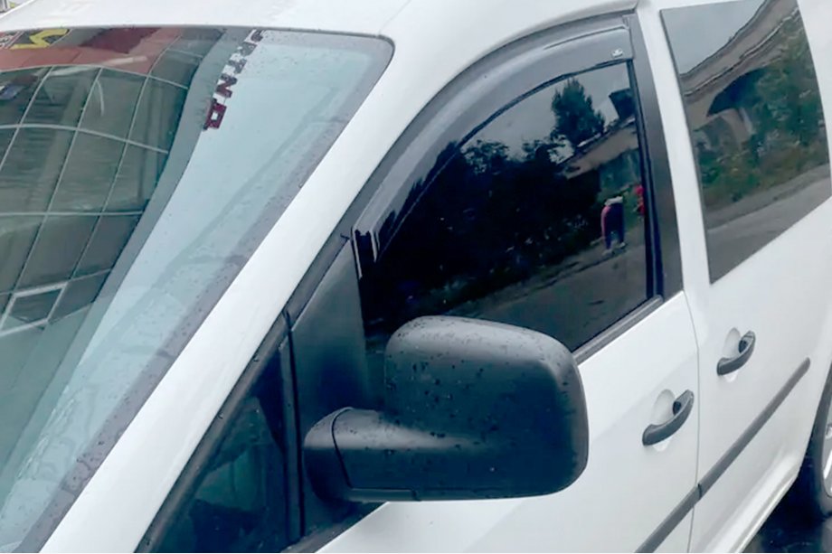 Volkswagen Caddy 2004–2010 Raamwindschermen (2 st., HIC) Image