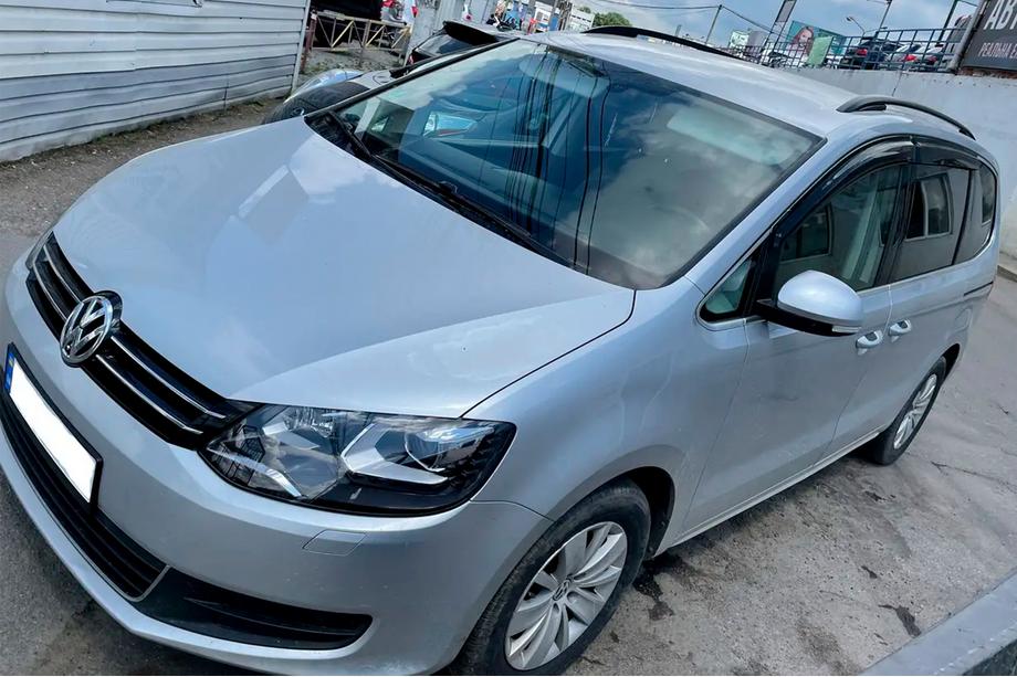 Volkswagen Sharan 2010–2023 Raamdeflectoren (4 stuks, HIC) Foto 2