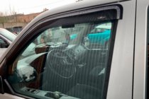 Volkswagen T5 Multivan 2003–2010 Raamwindschermen (2 st., HIC) foto 17
