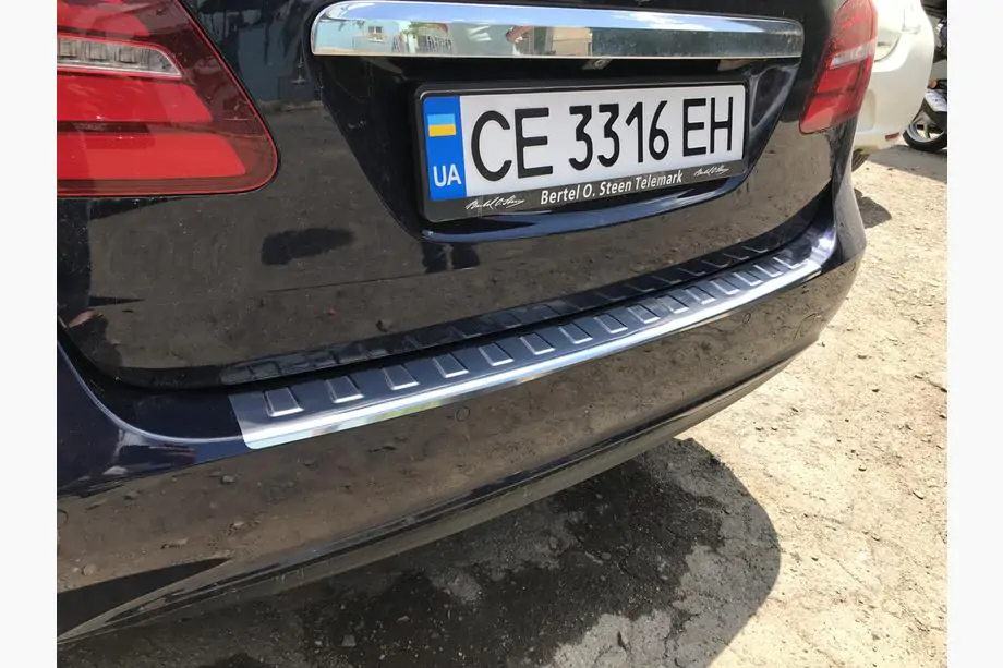 Mercedes B-klasse W246 2011–2018 RVS sierlijst voor achterbumper Carmos (RVS) Foto 4
