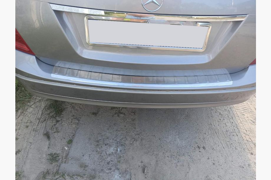 Mercedes C-klasse W204 2007–2015 Achterbumper beschermlijst (SW, glans, RVS) Image