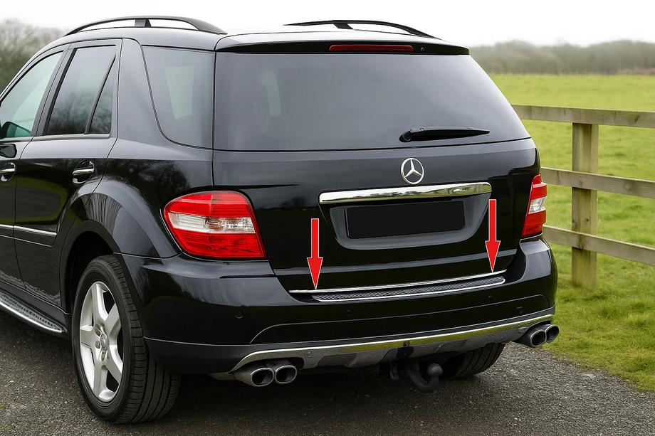 Mercedes ML W164 2005–2011 RVS kofferbakrand Foto 1